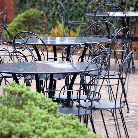 Brook Marston Farm Hotel Sutton Coldfield Restaurant photo