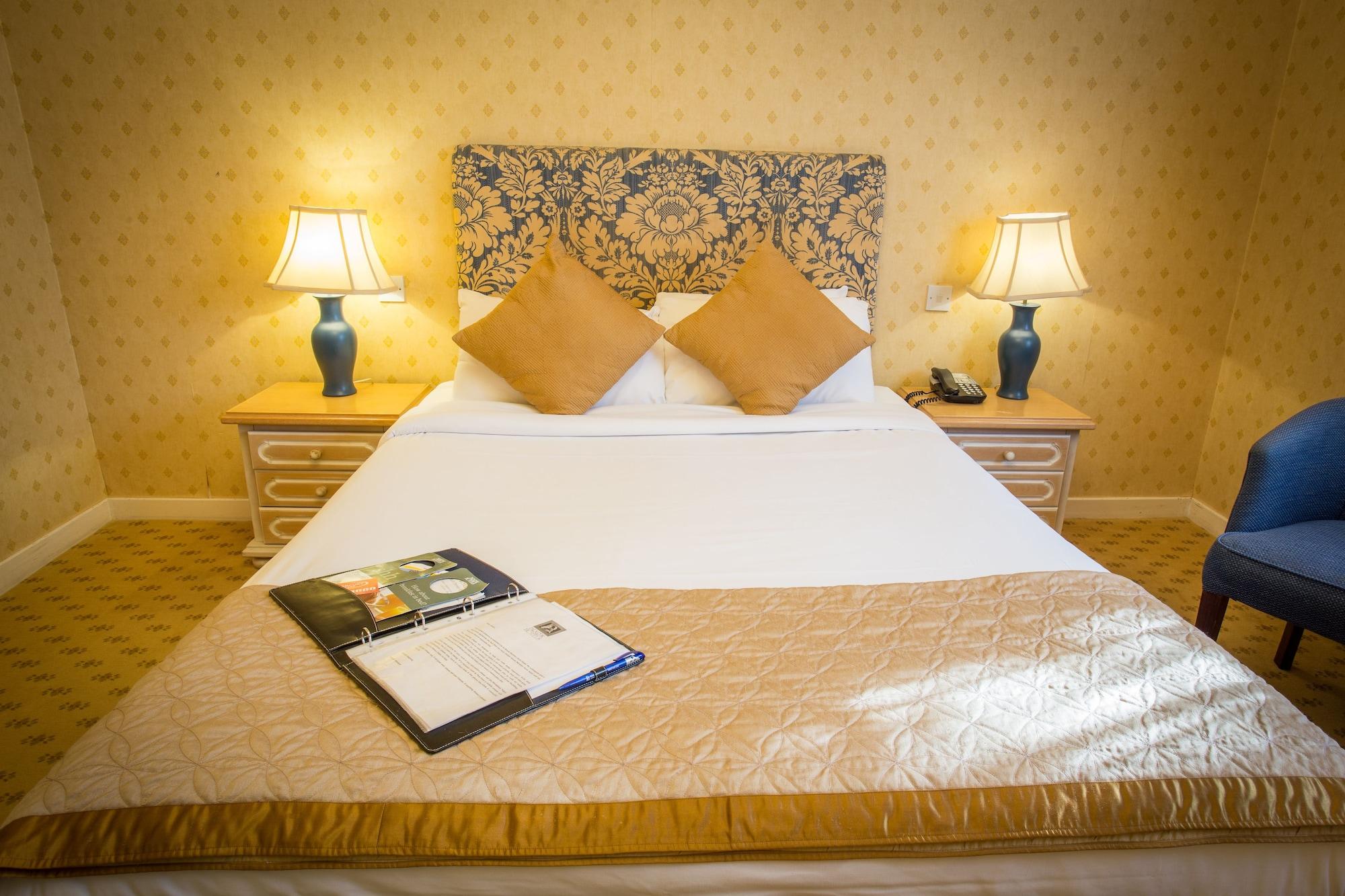 Brook Marston Farm Hotel Sutton Coldfield Extérieur photo