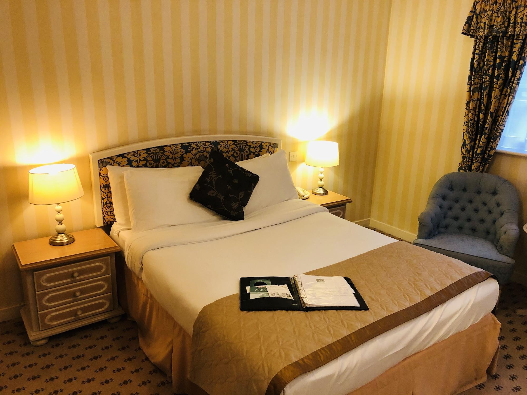Brook Marston Farm Hotel Sutton Coldfield Extérieur photo