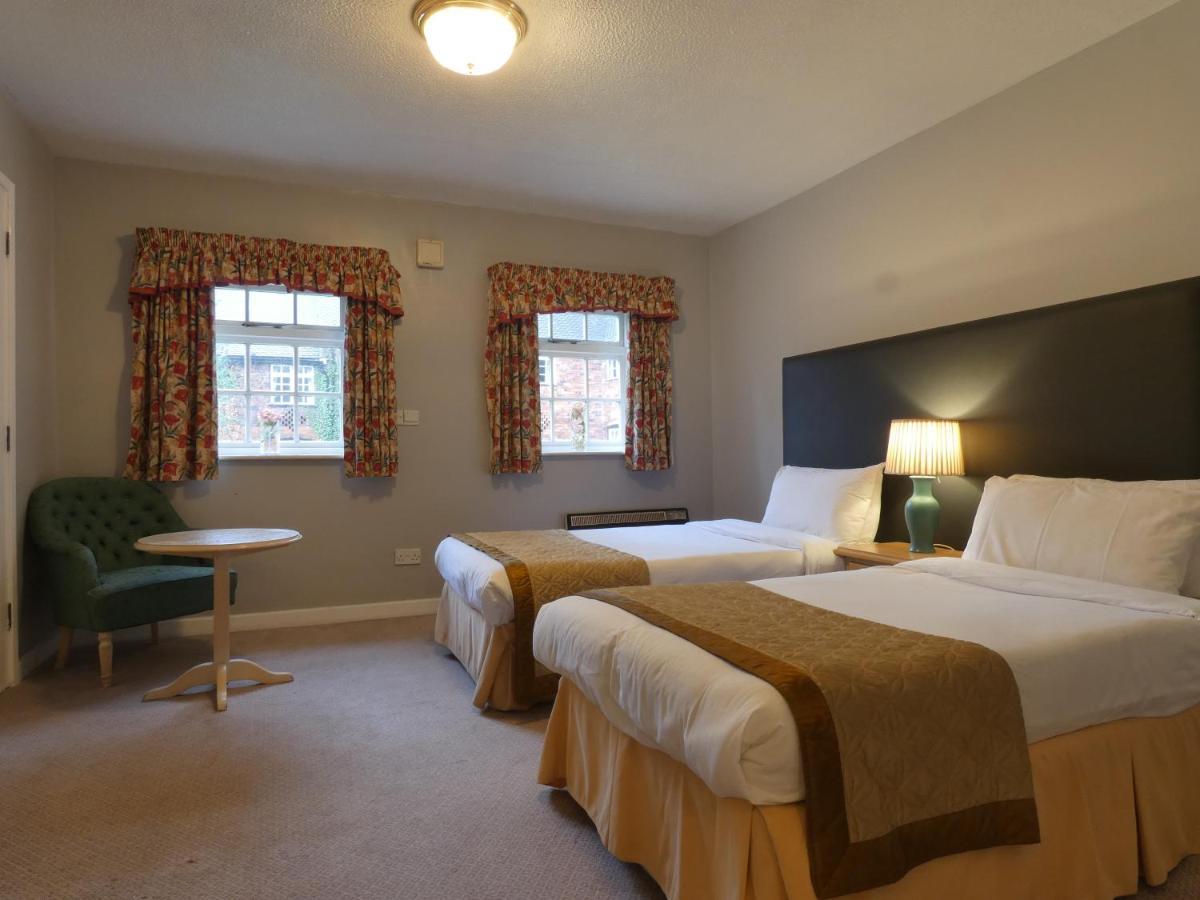Brook Marston Farm Hotel Sutton Coldfield Extérieur photo