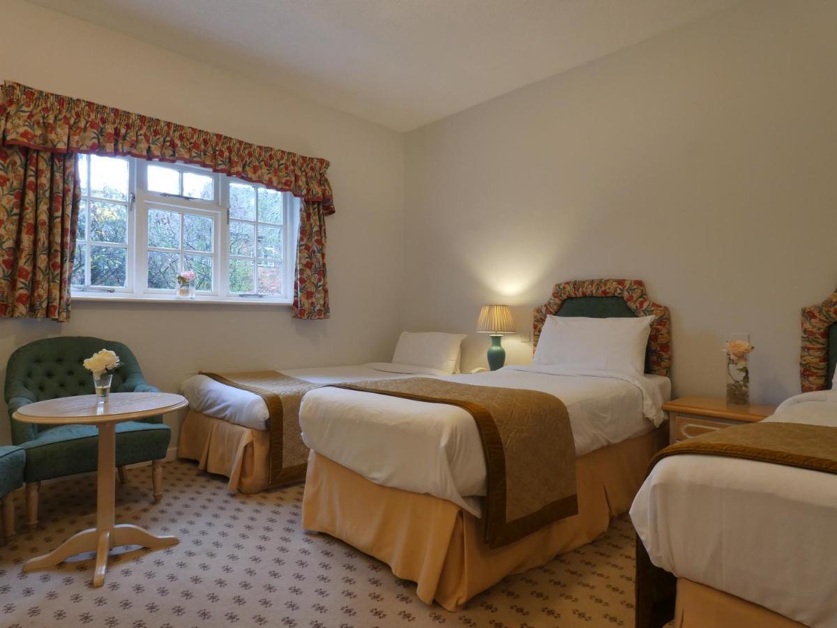 Brook Marston Farm Hotel Sutton Coldfield Extérieur photo